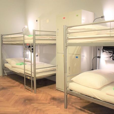 Globe Hostel Prague Adults Only Εξωτερικό φωτογραφία