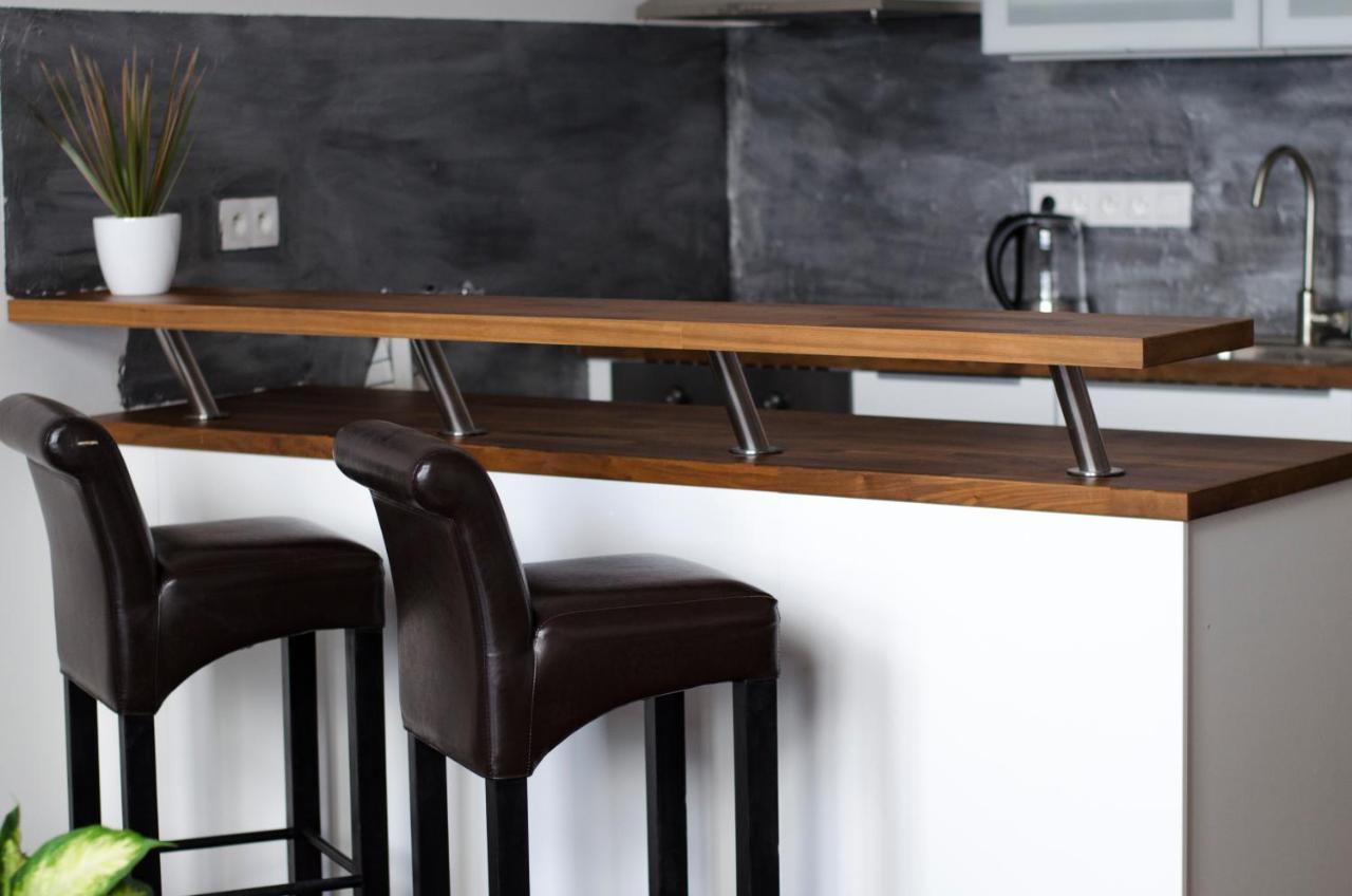 Globe Hostel Prague Adults Only Εξωτερικό φωτογραφία
