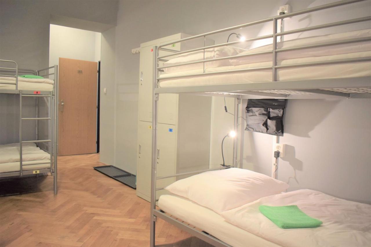 Globe Hostel Prague Adults Only Εξωτερικό φωτογραφία